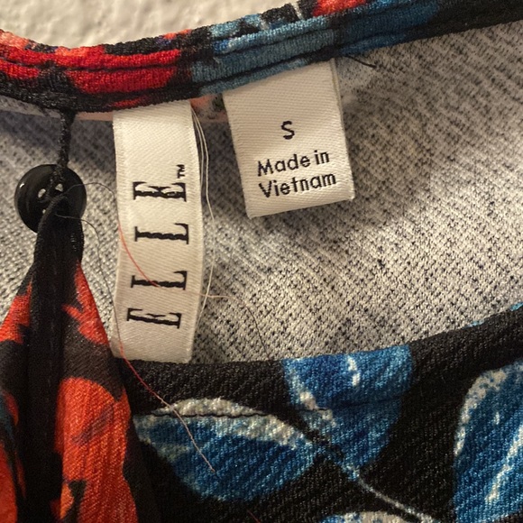 NWOT Elle floral blouse size small with head scarf - Picture 2 of 5